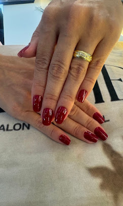 Manicure e unhas no Blume