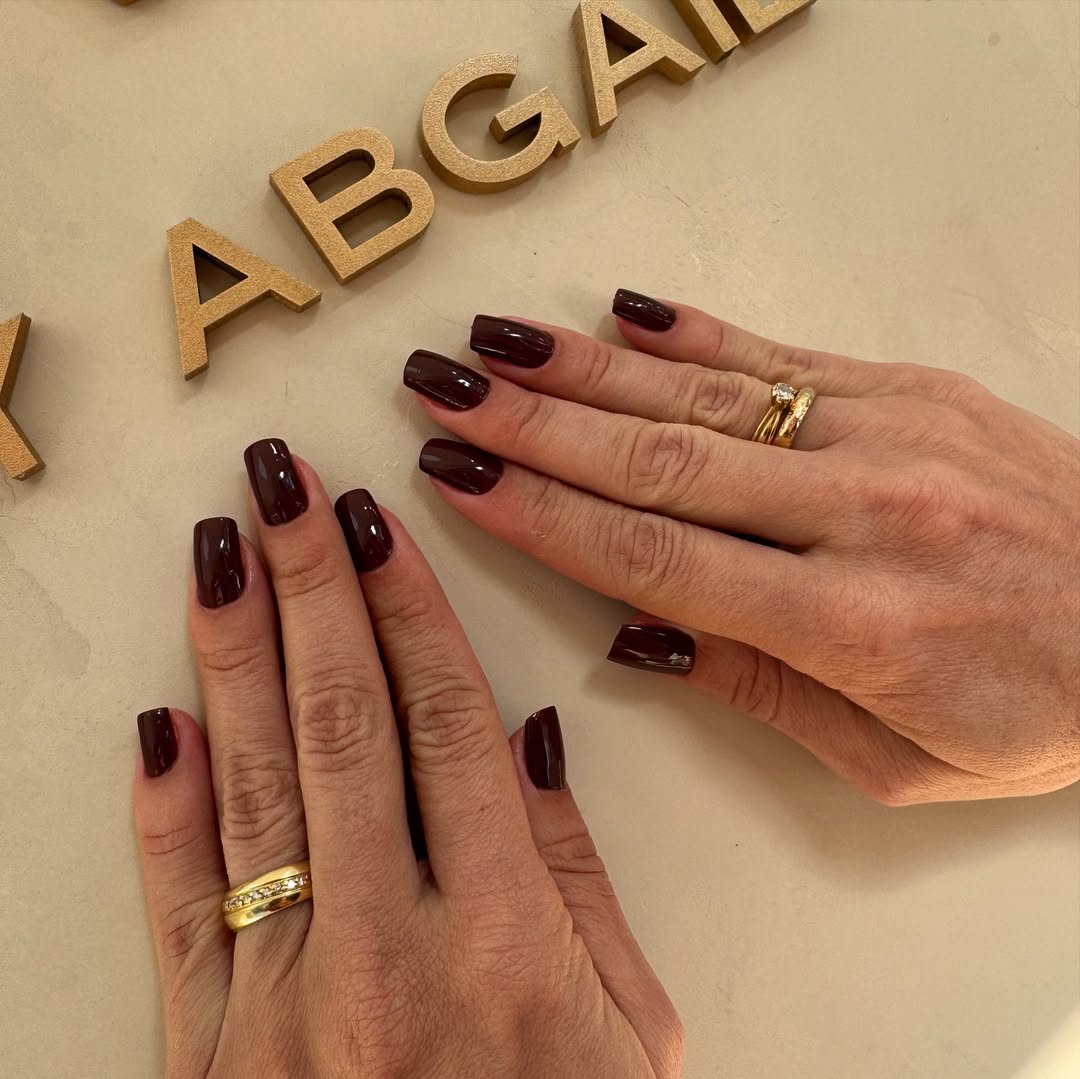 Detalhe de unhas no Blume by Abigail
